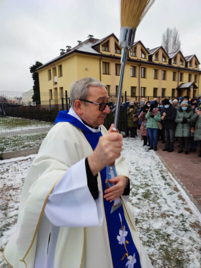 Po Wi Cenie Pomnika W Jana Bosko I W Dominika Savio Parafia Pw